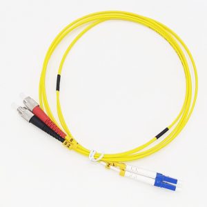 LC APC – LC UPC MonoModo SM Duplex Jumper Cable Fibra